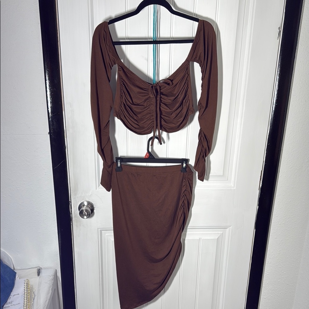 NWT Brown Ruched Two-Piece Skirt Set